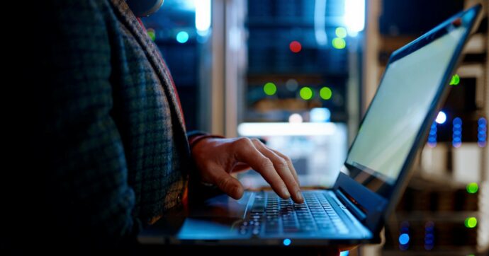 Software ECM e chat Boccia-Ranucci.  Il fuoco incrociato contro “Report”