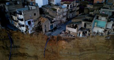 Copertina di Frana Niscemi, altro che interventi “urgenti”, inascoltato l’allarme del geologo del 2009