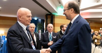 Copertina di La Russia si accontenta di Rizzo:  “Fate cambiare la linea dell’Italia”