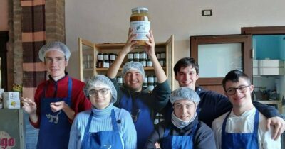 Copertina di Appello alla Mattel dopo la Barbie autistica: “Vuole sensibilizzare davvero? Sostenga dei progetti per l’inclusione”