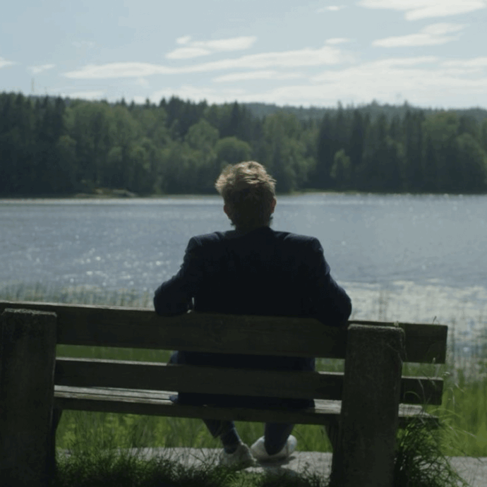 Asportava parti del corpo a persone ancora vive e trasmetteva tutto in diretta streaming “in un sito accessibile a tutti”: l’atroce storia di Marius Gustavson detto Il Castratore raccontata in un doc