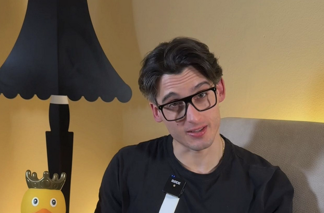 “Lascio il sacerdozio. Il mio cuore è lo stesso, forse più libero e vero”: Don Alberto Ravagnani non è più prete. Dalla vocazione allo spot di un integratore, la storia