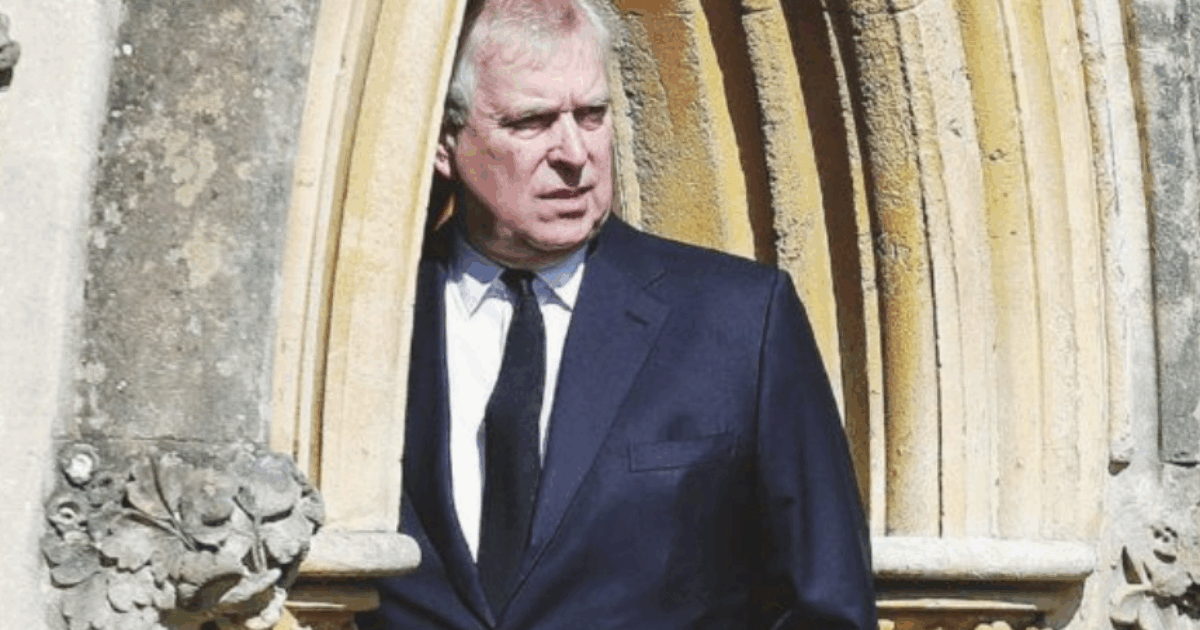 Si fa avanti un’altra vittima dell’ex principe Andrea: “Pagata per fare sesso nella casa che fu della regina Madre, il Royal Lodge e portata a Buckingham Palace”