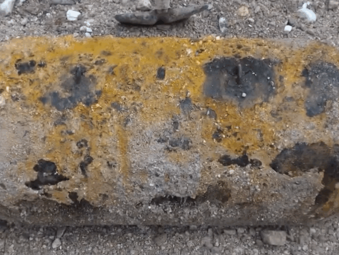 Ha nel retto una bomba della Prima Guerra Mondiale, un uomo va al Pronto Soccorso e viene operato d’urgenza. Il paziente rischia anche una condanna