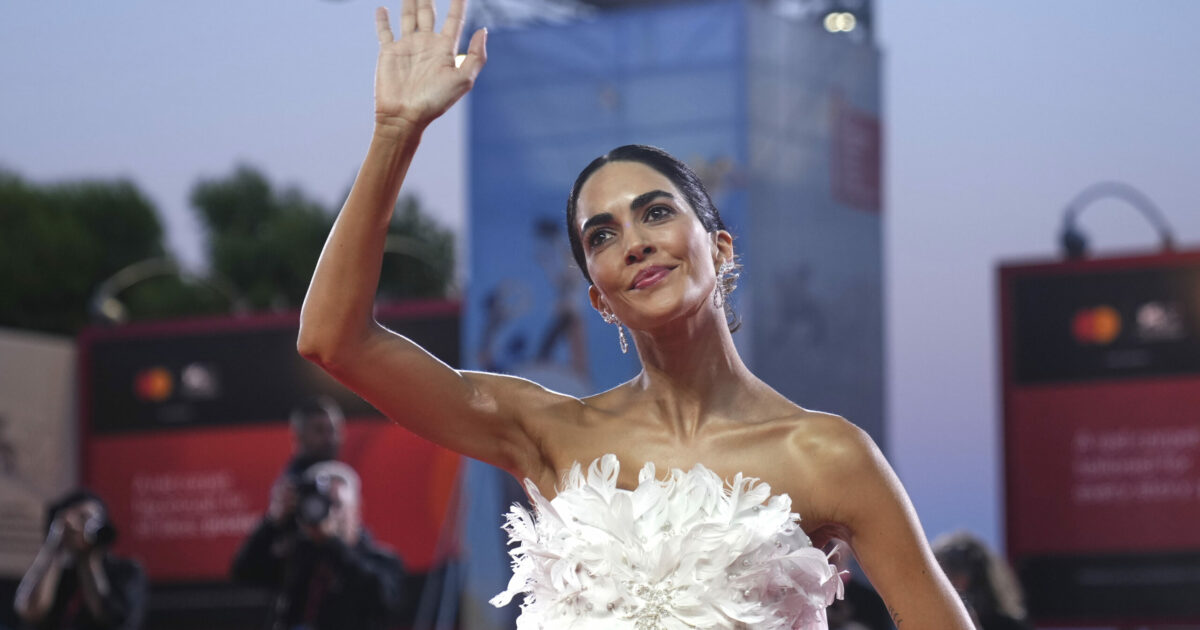 “Non giudico le coppie aperte, ma quella mia e di Bova di sicuro non lo era. De Martino? È un amico. Iannone? Ci conosciamo da pochissimo, è sensibile”: così Rocío Muñoz Morales