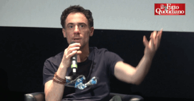 Copertina di Elio Germano: “Andate a difendere la Costituzione. Serve spirito critico contro la propaganda”