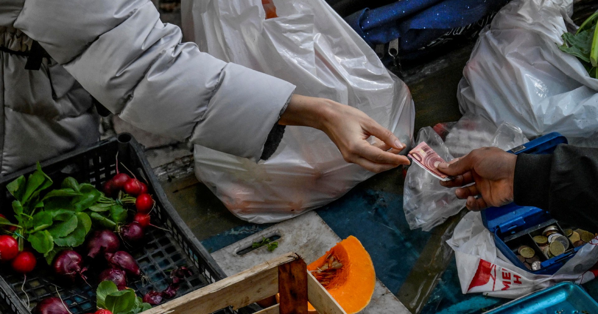 Oltre 5 milioni di italiani in povertà assoluta, a rischio minori e famiglie numerose