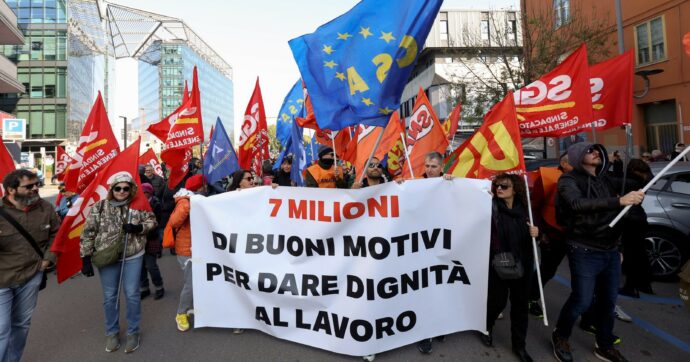 La Pa allo sfascio per 700mila uscite Fp Cgil: assumere