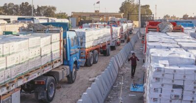 Copertina di “Gaza, l’Idf contrabbandò  con Hamas merci al valico”