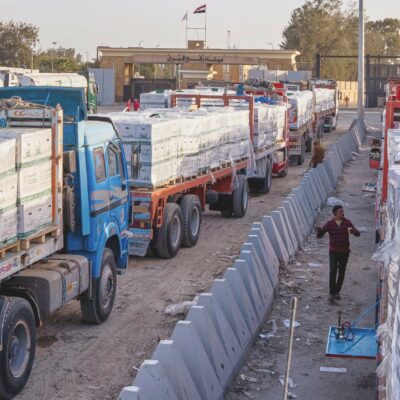 Copertina di “Gaza, l’Idf contrabbandò  con Hamas merci al valico”