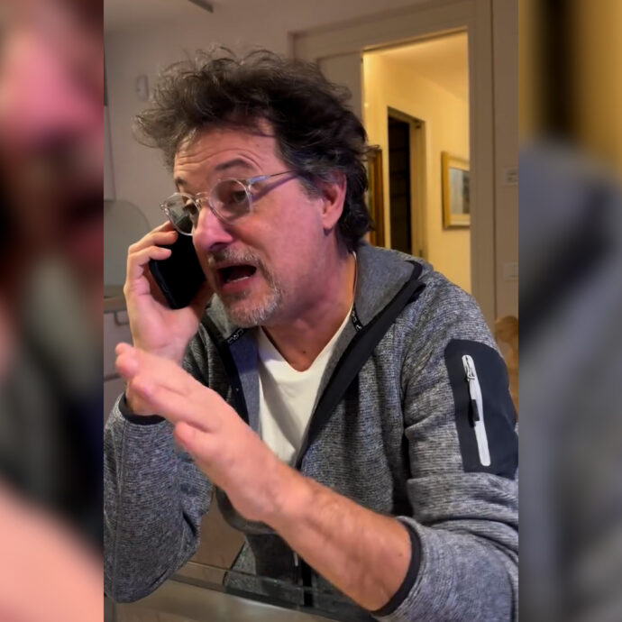 Sanremo 2026, Pieraccioni chiama Panariello e “prende in giro” Conti: “Ha chiamato Sandokan, noi non ci mescoliamo”