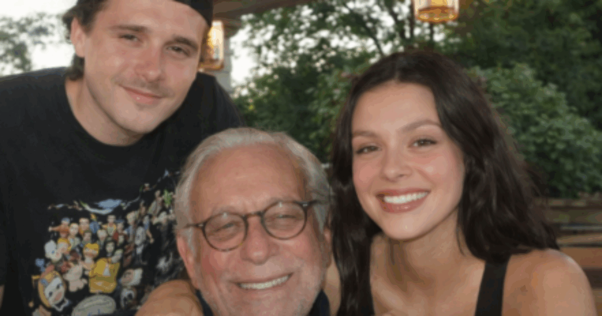 Nelson Peltz, il papà di Nicola, colto di sorpresa con una domanda sui Beckham risponde così: “Rappresentano tutta un’altra storia, ma vi dico che mio genero è fantastico”