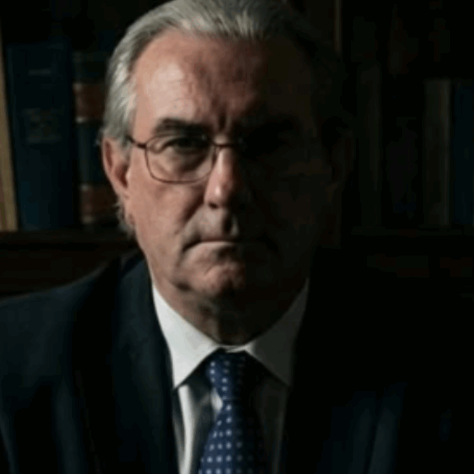 “Hanno oscurato i profili social di Fabrizio Corona. Qualcuno mi ha scritto che siamo in Corea, è quello che penso anch’io”: parla l’avvocato Ivano Chiesa