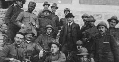 Copertina di ‘’Non in  battaglia si svelano gli eroi. Accade dopo, con la pace’’: l’anticipazione dei versi inediti di Kipling