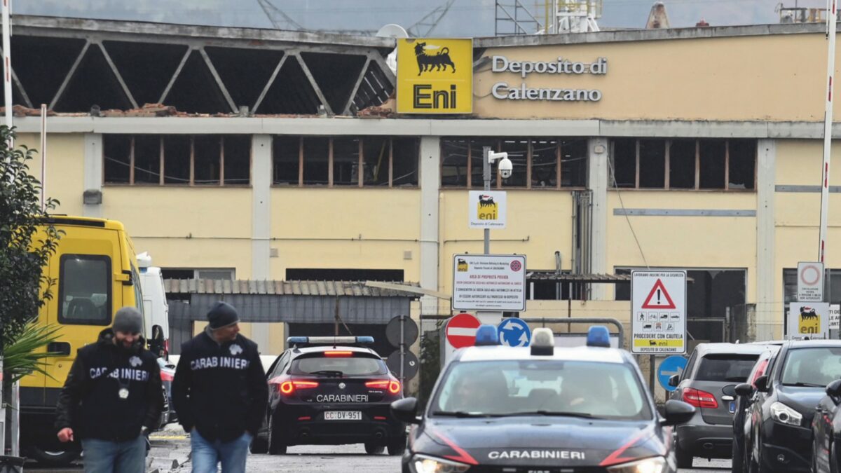 strage nel deposito eni di calenzano sei dipendenti del cane a sei zampe chiedono di patteggiare da Ilfattoquotidiano.it strage nel deposito eni di calenzano sei dipendenti del cane a sei zampe chiedono di patteggiare