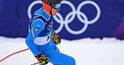 Copertina di La differenza tra discesa e Super G, il rischio inforcata in slalom: ecco lo sci alpino, disciplina regina dei Giochi invernali
