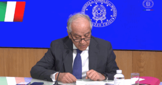 Copertina di Ponte sullo Stretto, decreto Sicurezza e parità salariale: la conferenza stampa con Nordio e Piantedosi