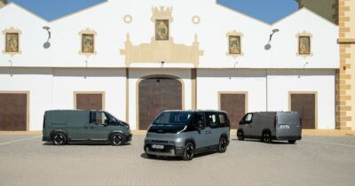 Copertina di Kia PV5, la prova de Il Fatto.it – Il van elettrico che reinventa il lavoro urbano – FOTO