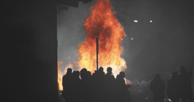 Copertina di La rabbia dei giovani è senza ideologie