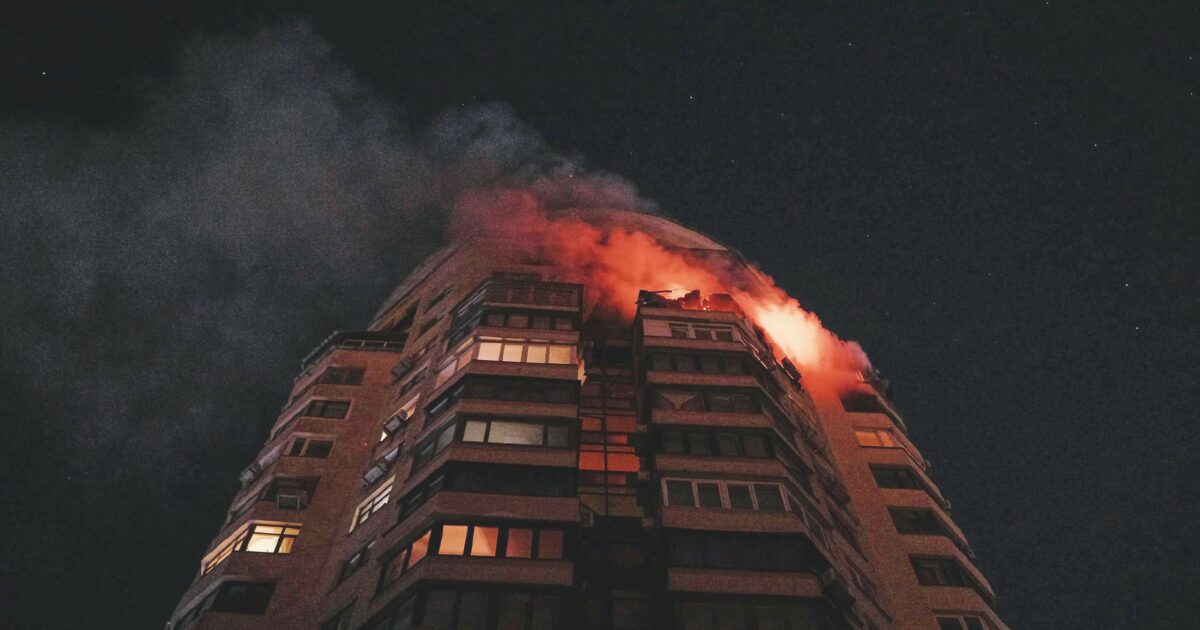 attacco russo notturno su kiev oltre 50 missili e pi249 di 700 droni sulla capitale ucraina almeno 4 morti e 60 feriti da Ilfattoquotidiano.it attacco russo notturno su kiev oltre 50 missili e pi249 di 700 droni sulla capitale ucraina almeno 4 morti e 60 feriti