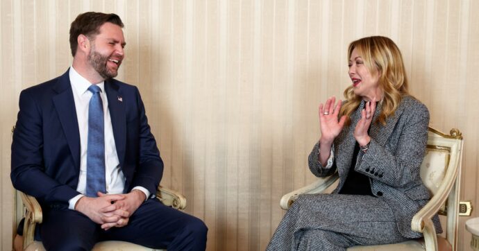 Meloni-Vance, il vertice olimpico tra salamelecchi, gaffe matrimoniale e nioente geopolitica