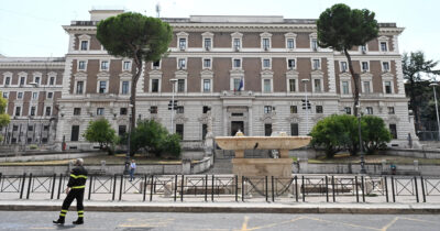 Copertina di Viminale, indagato direttore immigrazione