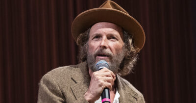 Copertina di “Quando mia figlia Teresa si è ammalata ho avuto un terrore assoluto che non sapevo come gestire. Non sono capace di esporre il dolore, è un mio tabù”: così Jovanotti