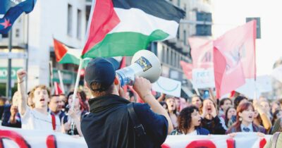 Copertina di Ecco le supermulte per i cortei: così trattare diverrà impossibile