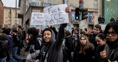 Copertina di “Solo norme inutili: si abbassa il livello della democrazia”