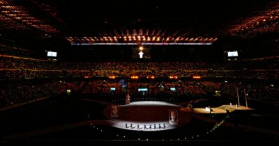 Copertina di Cerimonia d’apertura Olimpiadi, la diretta | Al via l’evento inaugurale a San Siro, Mattarella arriverà in tram. Sul palco Mariah Carey. Il racconto della giornata