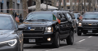 Copertina di L’imponente corteo di auto di Jd Vance per le vie di Milano: decine di mezzi al seguito del vicepresidente Usa
