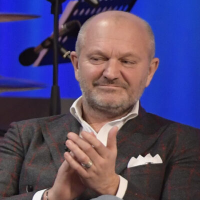 Copertina di Le priorità della premier: il comico Pucci a Sanremo