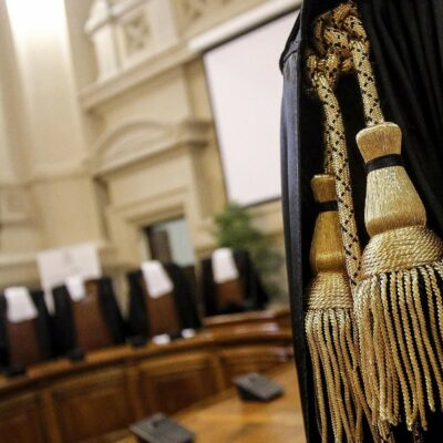 Copertina di Separazione delle carriere, il Sì delle Camere penali spacca gli avvocati: sale il fronte del  No