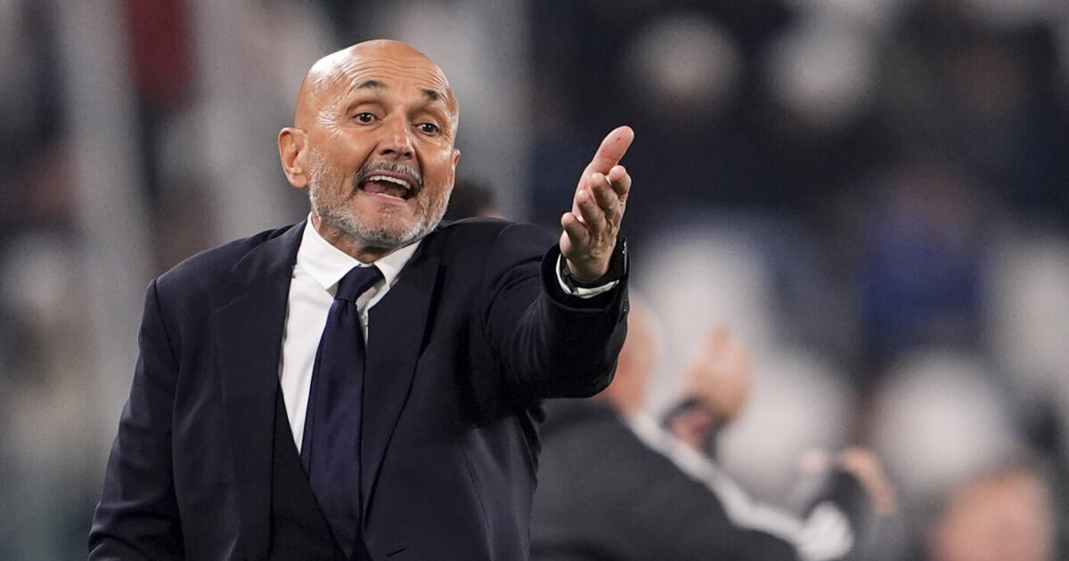 Spalletti bacia sulla spalla l’intervistatrice di Dazn. La polemica sul rigore: “Gli arbitri devono diventare professionisti”