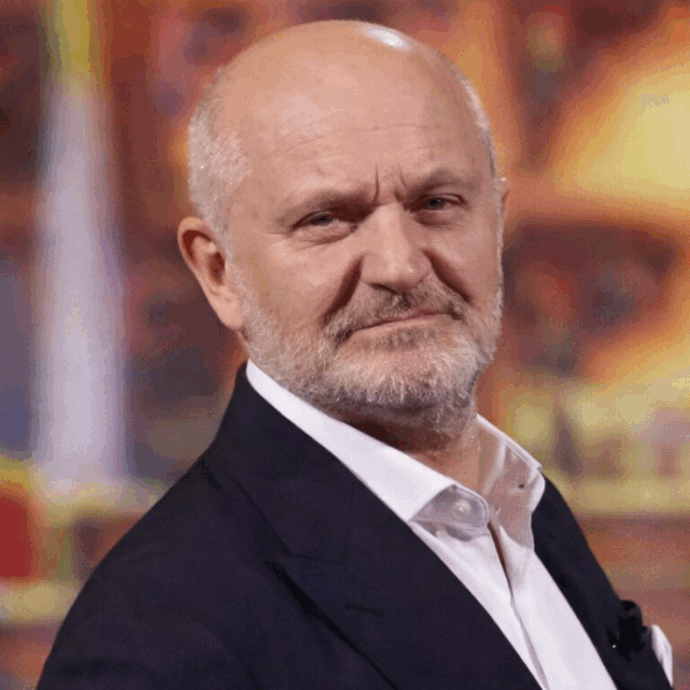 Il caso Pucci per oscurare quello Petrecca? L’operazione di distrazione di massa e Alice nel Paese delle Meraviglie