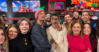 Copertina di “Finalmente la polemica a Sanremo 2026! Tutti si preoccupavano di Pucci, ma la vera mina vagante è TonyPitony. Ora Nino Frassica, uno che in tv si vede poco”: Fiorello ironico