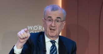 Copertina di Lascia con un anno di anticipo il governatore della Banca di Francia, così sarà Macron a scegliere il successore