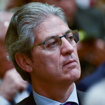 Copertina di La protesta di RaiSport contro il direttore Petrecca: “Non firmiamo servizi e telecronache delle Olimpiadi”