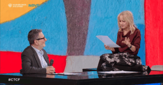 Copertina di Littizzetto a Mattarella: “Incredibile che faccia lo stesso lavoro di Trump. Come l’Uomo gatto e Giorgio Parisi con lo stesso codice Ateco”