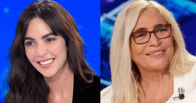 Copertina di “Mi ha mandato un messaggio adesso Raoul Bova”, “Non mi dire che anche tu sei un’altra della lista”: il botta e risposta ironico tra Mara Venier e Rocìo Munoz Morales