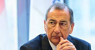 Copertina di La Corte di Giustizia Europea ha bocciato la gara per installare a Milano i servizi igienici di ultima generazione: Sala ha perso la battaglia dei wc