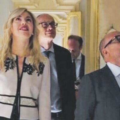Copertina di Caso Genny-Boccia, è commedia vera: gli sms di Vanzina