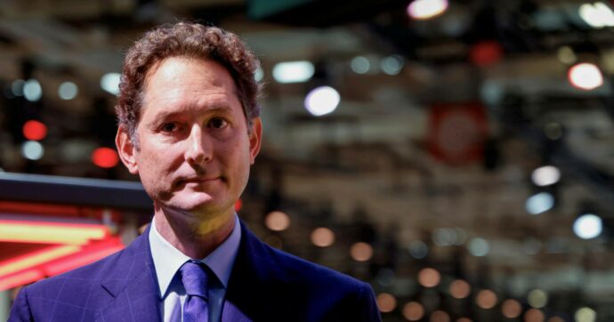 Oggi la Gip sulla messa alla prova per Elkann