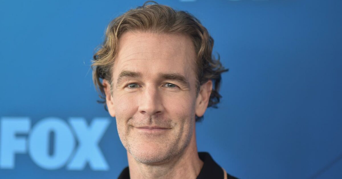 Morto James Van Der Beek, l’attore protagonista della serie “Dawson’s Creek” aveva 48 anni