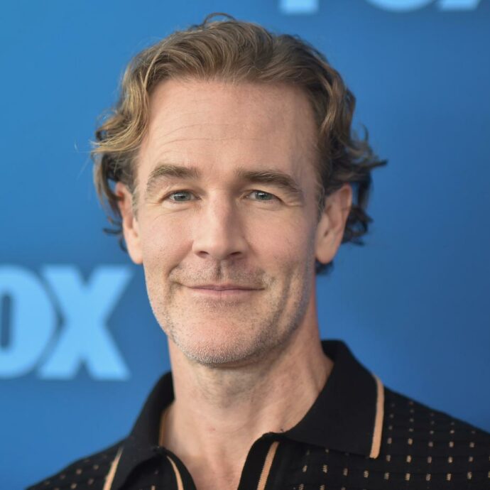 Morto James Van Der Beek, l’attore protagonista della serie “Dawson’s Creek” aveva 48 anni