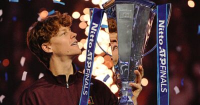 Copertina di Un altro smacco per la Rai: Mediaset si prende i diritti tv delle Atp Finals di tennis. E Sinner diventa un caso politico