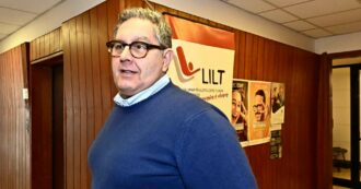 Copertina di Il ritorno di Toti: lancia la sua piccola Cernobbio e fonda la sua holding