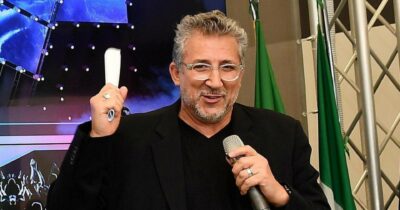 Copertina di Lucio Presta: “Io, l’agente-marito: solo chi è intelligente resiste”