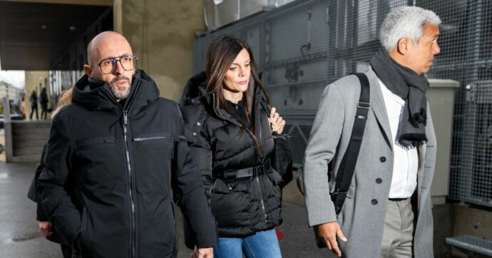 I pm di Roma sequestrano i telefoni dei ragazzi coinvolti nel rogo di Crans-Montana. Incontro tra i Moretti e la madre di due vittime