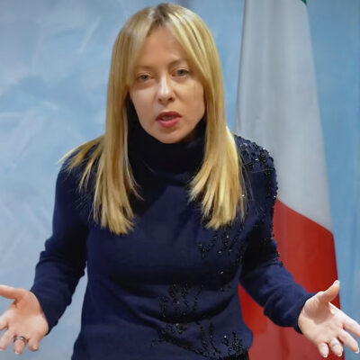 Copertina di Meloni e il blocco navale “compatibile con le regole Ue”. Perché non è vero e perché la sua legge non può bloccare le Ong | L'analisi